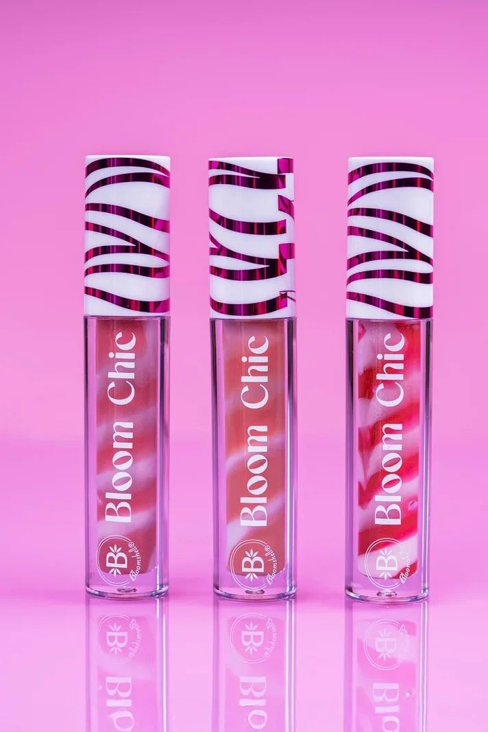BRILLO GLOSS CON COLOR BLOOM CHIC 3.8G BLOOMSHELL